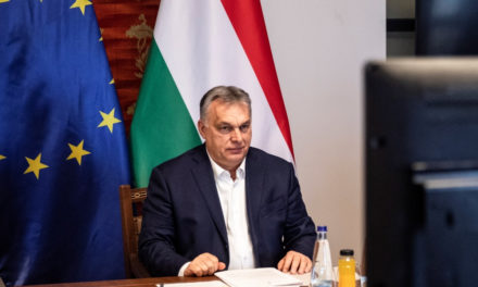 Orbán Viktor: a ’48-as honvédek mai örökösei a járvány ellenére is helytálló százezrek