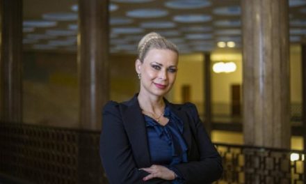 Hajnalka Juhász: Wir werden im Europarat sehr laut werden