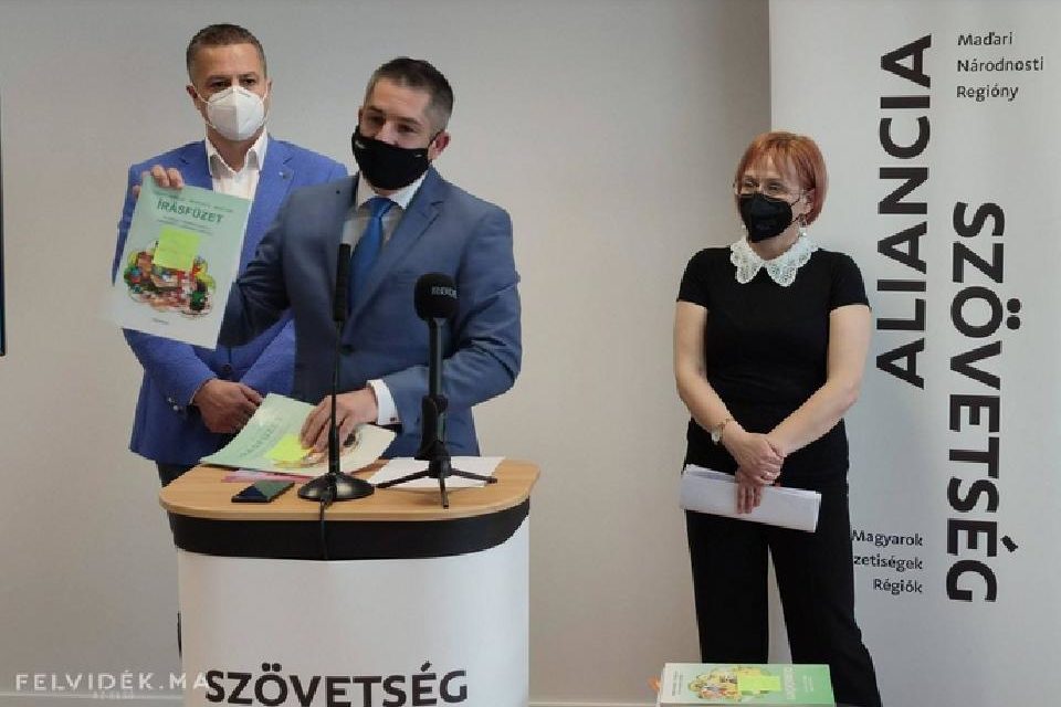 Słowacja: mniej pieniędzy trafia do węgierskich dzieci