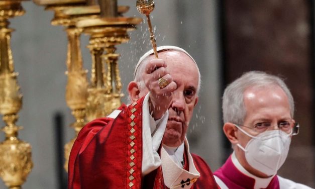 Papa Francesco: le persone hanno diritto alla protesta pacifica