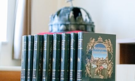 The Voivodeship library grew with a Hungarian book donation