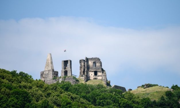 Das Schloss Somló wird erneuert