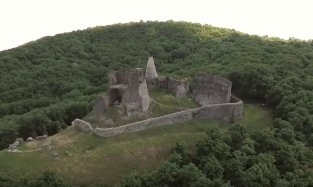 Die Burg Somló wird im Rahmen des Nationalen Burgprogramms erneuert
