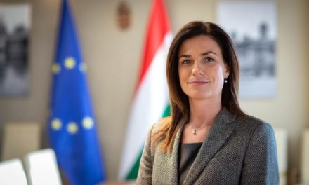 „Nem fogjuk hagyni, hogy a magyarok döntésébe beleszóljanak külföldről”
