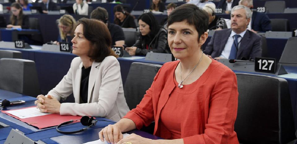 Frau Gyurcsány verlangte, dass Ungarn die ihm zustehenden EU-Gelder nicht erhalte
