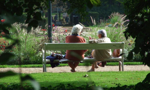 Novemberben átlagosan 80 ezer forinttal többet kaphatnak a nyugdíjasok (VIDEÓVAL)
