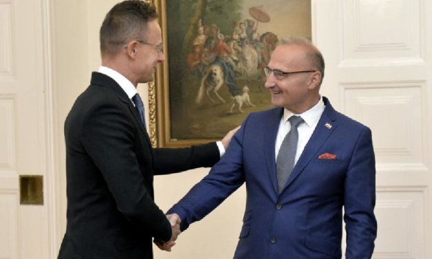 Péter Szijjártó: Siamo interessati a un&#39;Unione europea forte