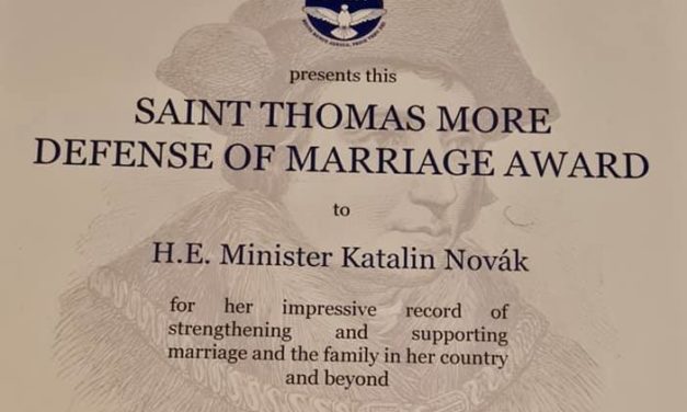 Katalin Novák ha ricevuto a Roma il Premio Thomas Szent Mórus