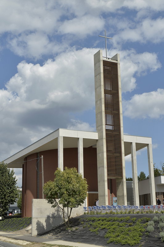 Budakeszi új evangélikus temploma