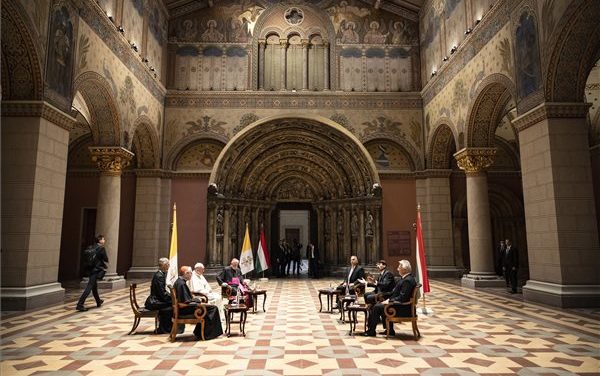 „Ich habe Papst Franziskus gebeten, das christliche Ungarn nicht verloren gehen zu lassen“