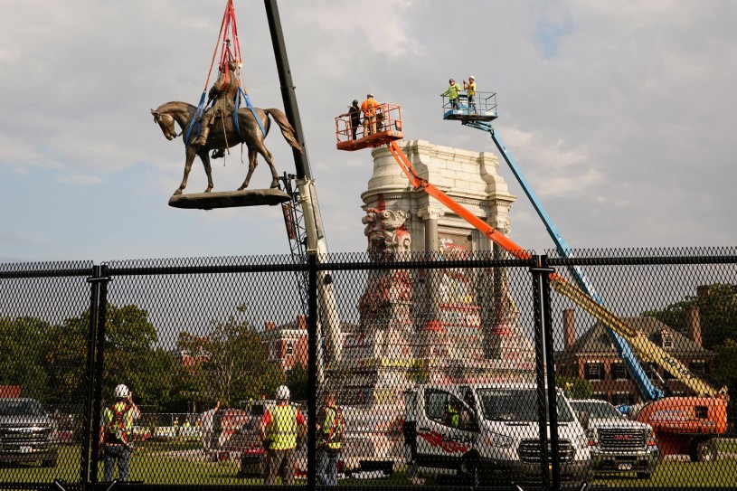 The equestrian statue of General Lee also fell victim to the BLM