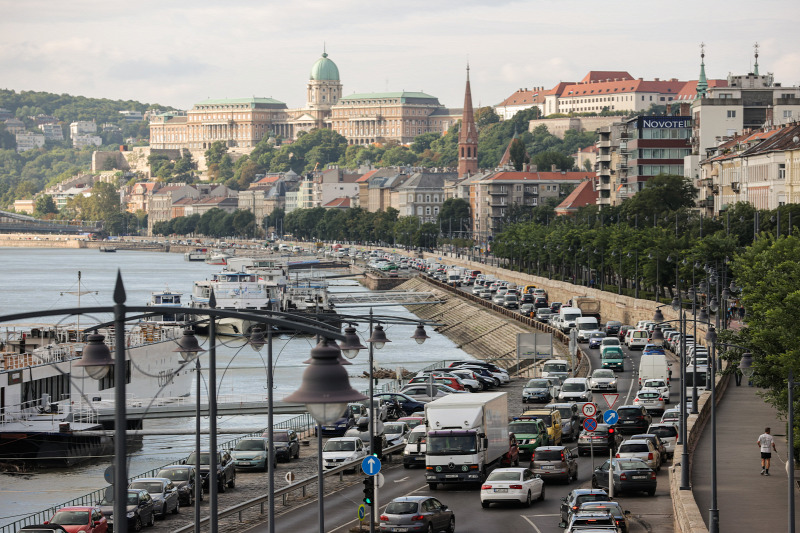 Ci sono ingorghi continui a Budapest FOTO: ATTILA POLYÁK - ORIGO