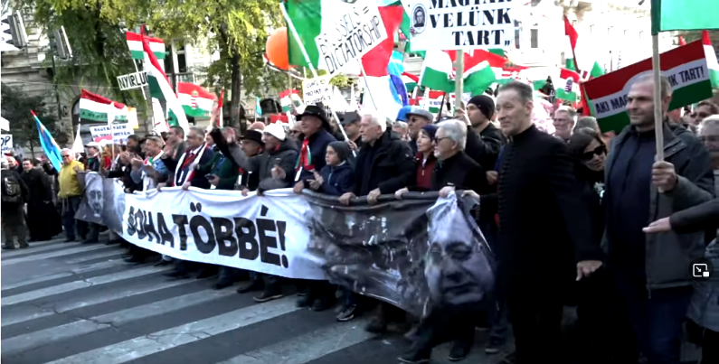 Procesja Pokoju: Ci, którzy są Węgrami, idźcie z nami! – wideo 