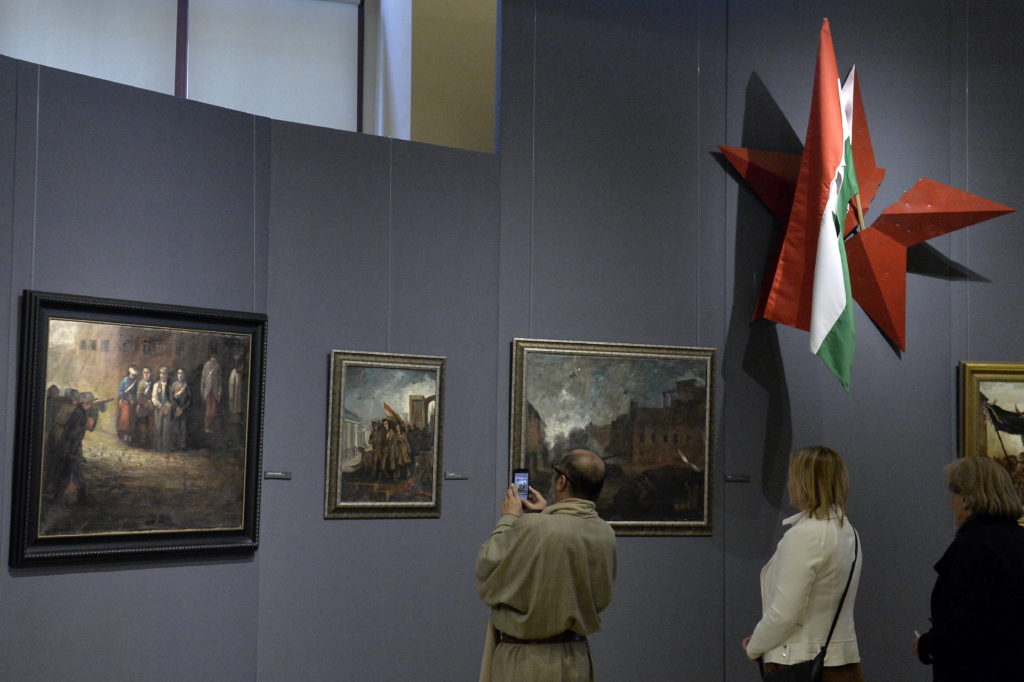 Ausstellung von István Görgyényi mit 56 Gemälden