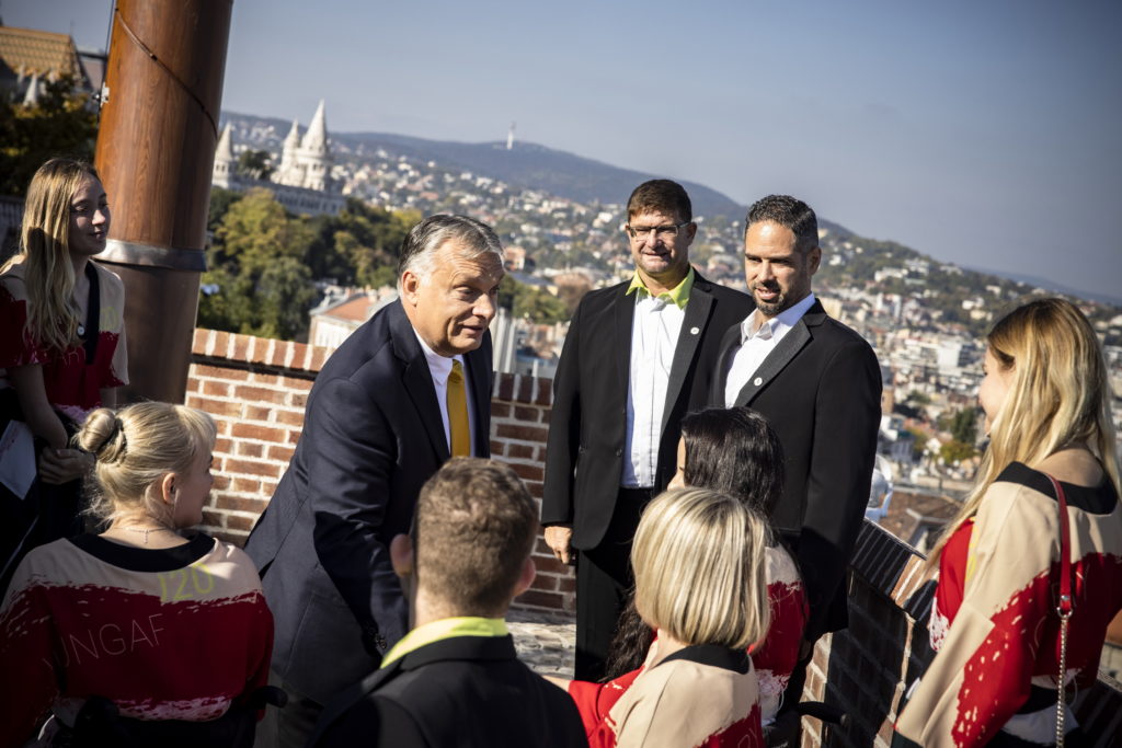 Orbán ehrt Olympische Spiele