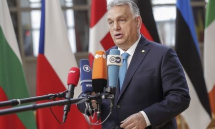 Orbán Viktor: 100 ezer forintra emeljük a közmunkások bérét!