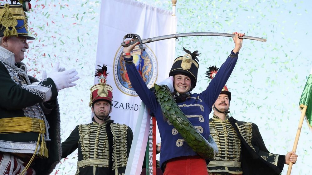 Il cavaliere di Subotica ha vinto il 14° National Vágta sul suo cavallo di nome Pipacs