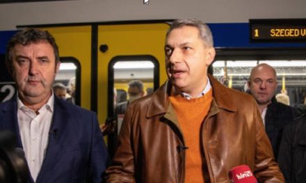 Hódmezővásárhely railway tram has started
