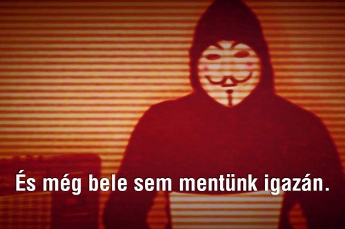 In einem neuen Video deckt Anonymus das personalisierte Bieterverfahren in der Hauptstadt auf