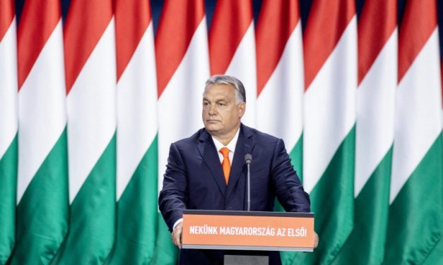 Dziś o 15:00 w Székesfehérvár Fidesz zakończy swoją kampanię z Viktorem Orbánem na żywo