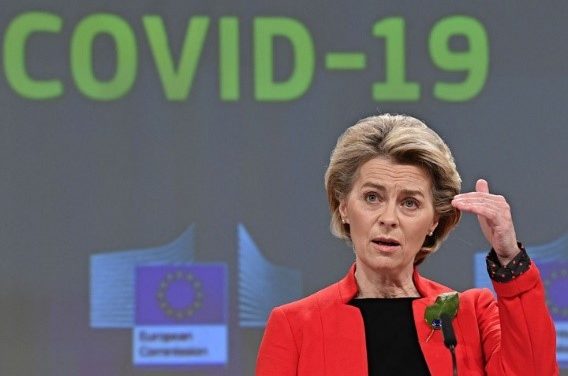 Elszabotálja az Európai Bizottság Ursula von der Leyen vakcinaügyét