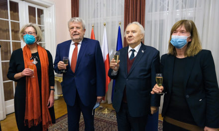 Video: Der Präsident von CÖF-CÖKA wurde mit dem Polnischen Ritterkreuz ausgezeichnet