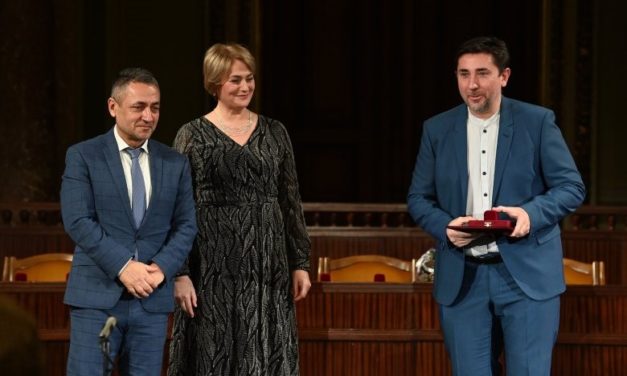The Hungarian House Award was presented