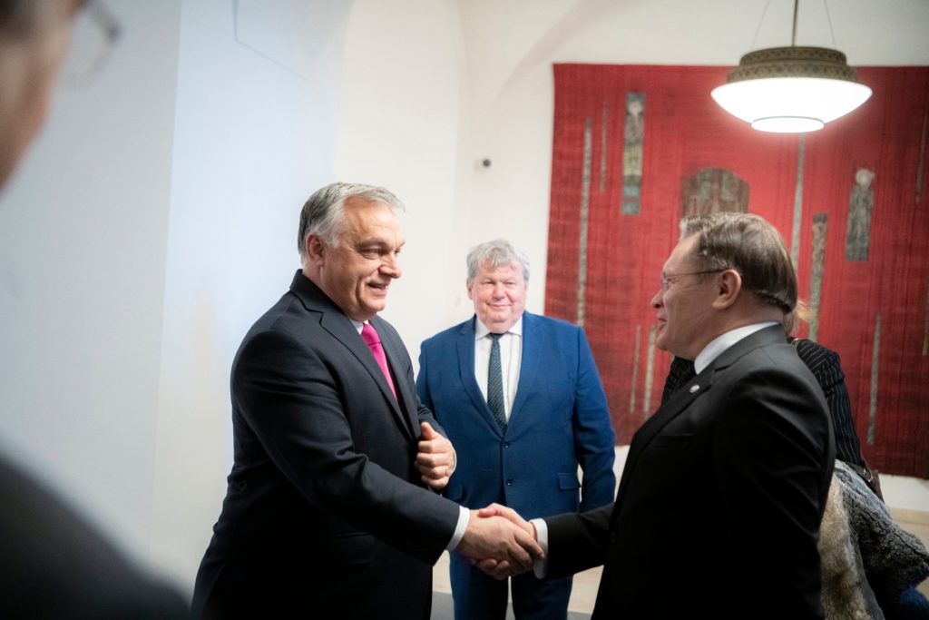 Viktor Orbán und Alexey Likhachev