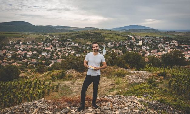 TokajKalauz zdobył w tym roku europejską nagrodę dla najlepszego przewodnika po winach