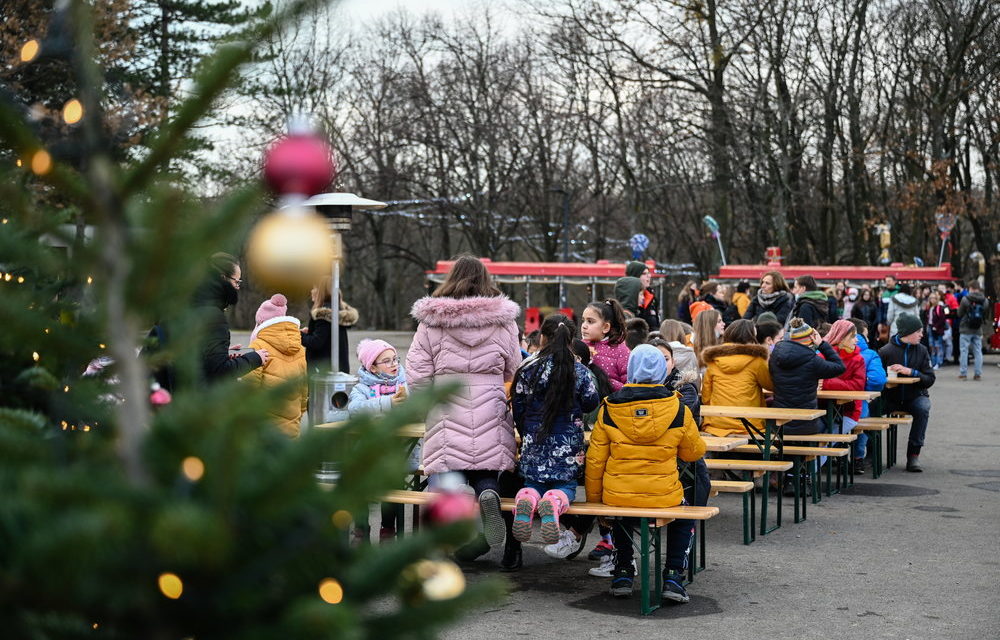 Tausende Kinder können sich im Lager Erzsébet in Zánka auf Weihnachten einstimmen