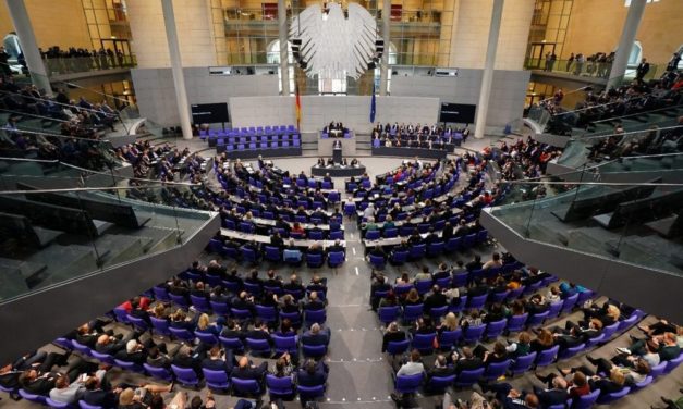 Il parlamento tedesco ha votato per ritirare i fondi dell&#39;UE dall&#39;Ungheria