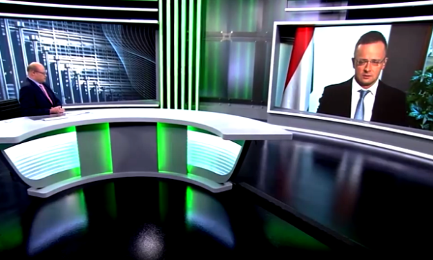 Péter Szijjártó in der Sendung Russia Today - Video