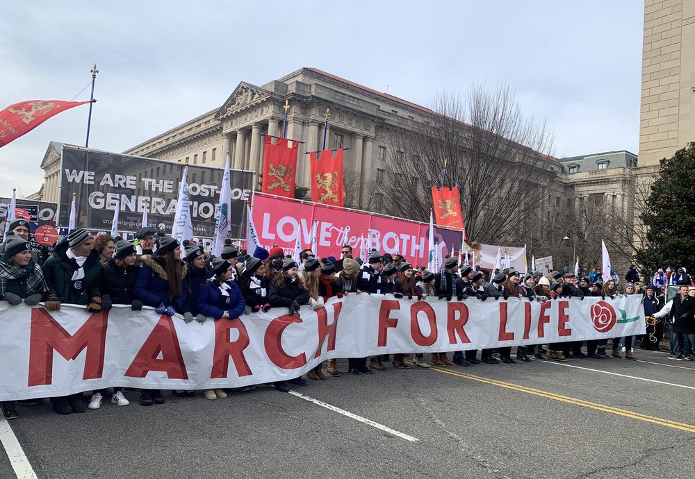 abortusz melleti tüntetés