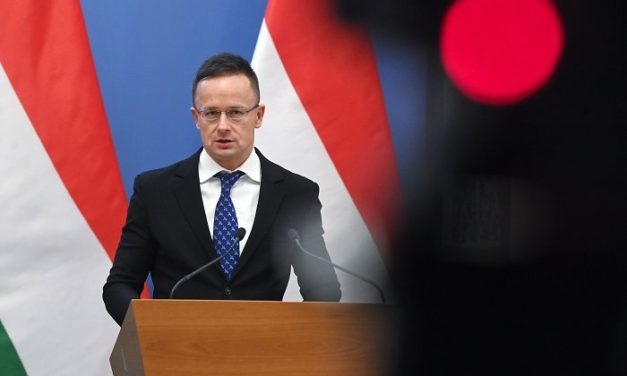 Szijjártó: Ungarn blockiert Sanktionen gegen Russland nicht