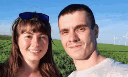 La vedova dell&#39;eroico soldato ungherese morto: Mio marito è morto per la pace