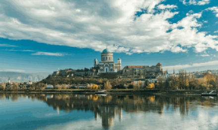 Vallásturizmus fórum kezdődött Esztergomban