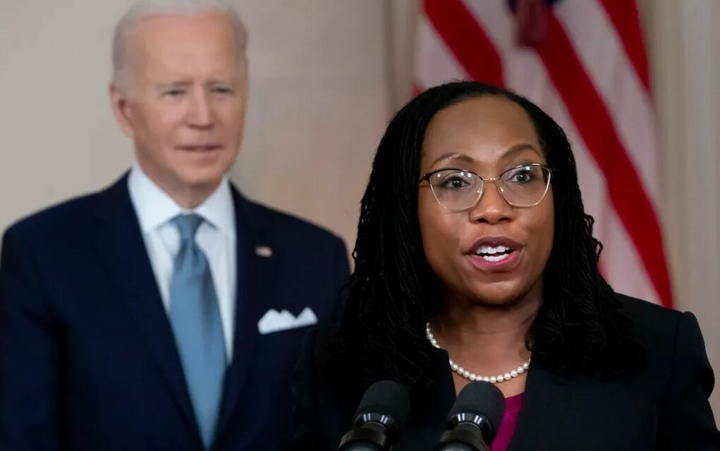 Biden&#39;s nominee for chief justice doesn&#39;t even know what a woman is anymore