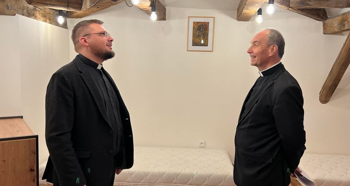 A church student dormitory was handed over to the Hungarian diaspora in Prague