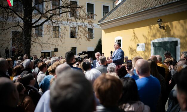 Viktor Orbán: Wojna niszczy, pokój buduje