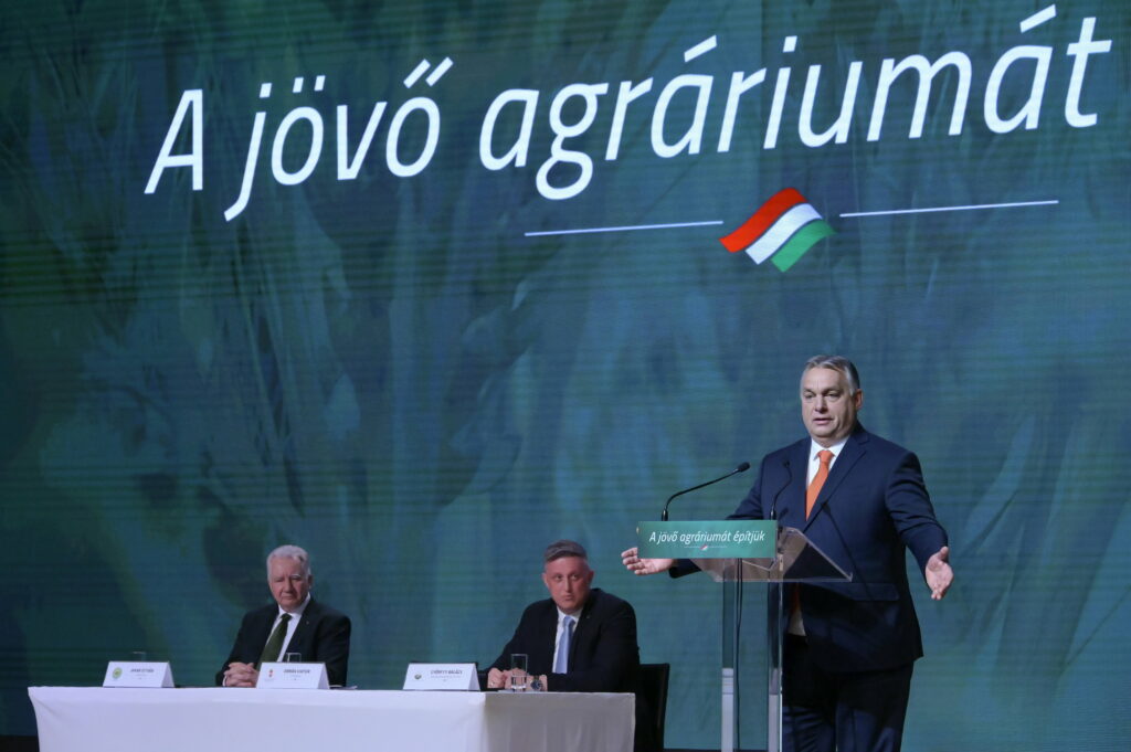 Balázs GYÕRFFY; Viktor Orbán; Istvan JAKAB 