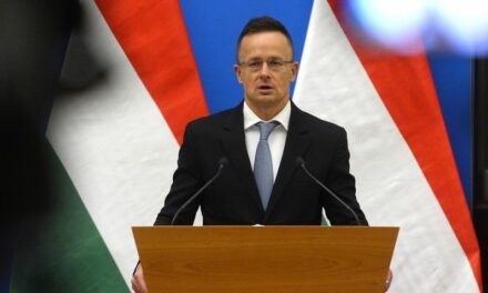 Szijjártó Péter: nem engedjük beleprovokálni Magyarországot ebbe a háborúba