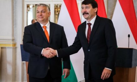 János Áder forderte Viktor Orbán auf, eine Regierung zu bilden