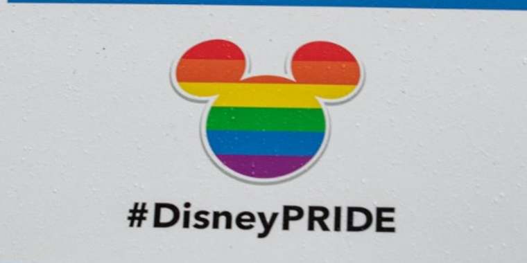 Die überwiegende Mehrheit der Eltern fürchtet Disneys LGBTQ-Propaganda für ihre Kinder