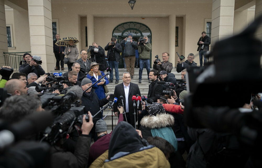 Orbán: Uccidiamo prima l&#39;orso, poi negoziamo con il bastardo