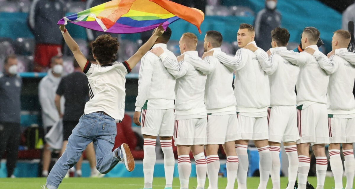 Für Regenbogenfahnen ist bei der Fußball-WM kein Platz