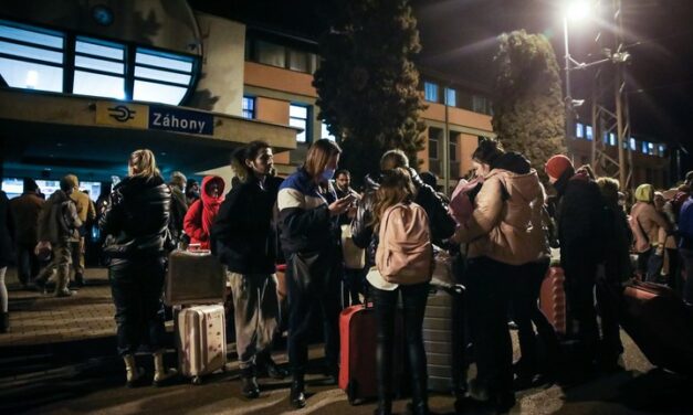Ten thousand people arrived in Hungary from Ukraine on Thursday