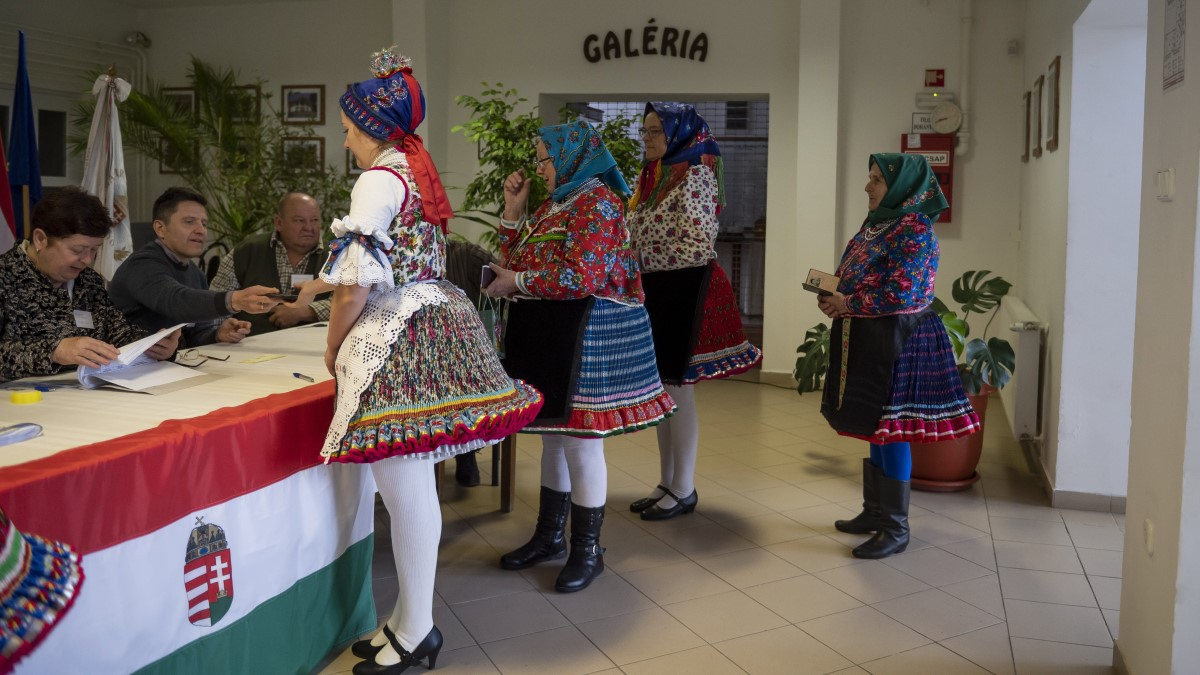 választás szavazás palóc