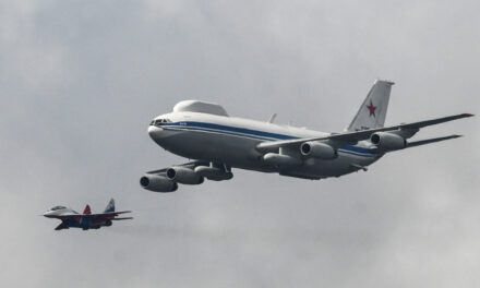 Látták Moszkva atomháborús repülőgépét