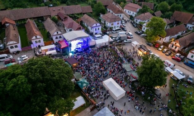 Tag der Nationalen Einheit in Torocko