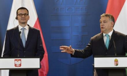 Orbánt dicséri a lengyel sajtó